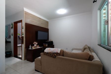 Casa à venda com 73m², 3 quartos e 2 vagasSala