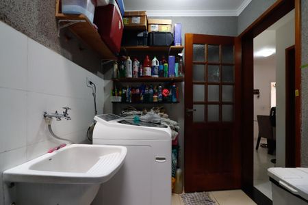 Casa à venda com 73m², 3 quartos e 2 vagasÁrea de Serviço
