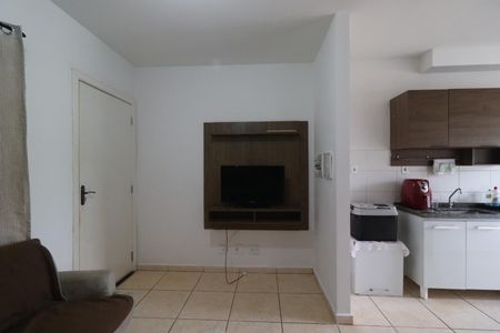 Sala de apartamento para alugar com 2 quartos, 48m² em Conjunto Habitacional Jardim das Palmeiras, Ribeirão Preto