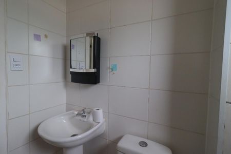 Apartamento para alugar com 48m², 2 quartos e 1 vaga Apartamento para alugar com 48m², 2 quartos e 1 vagaBanheiro