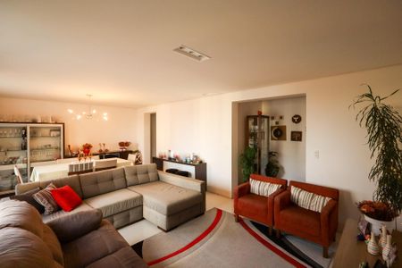Apartamento à venda com 140m², 4 quartos e 3 vagas Apartamento à venda com 140m², 4 quartos e 3 vagasSala de estar - Jantar