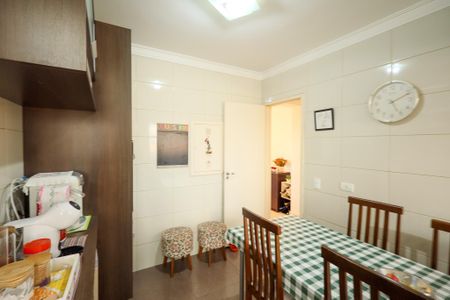 Apartamento à venda com 140m², 4 quartos e 3 vagas Apartamento à venda com 140m², 4 quartos e 3 vagasCozinha
