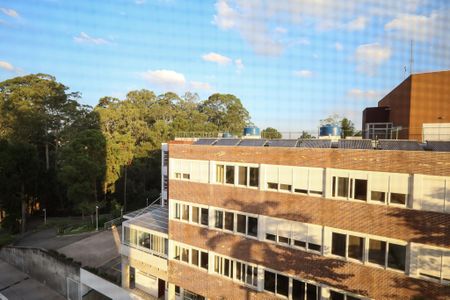 Apartamento à venda com 140m², 4 quartos e 3 vagas Apartamento à venda com 140m², 4 quartos e 3 vagasQuarto 1 - Suíte 1 vista