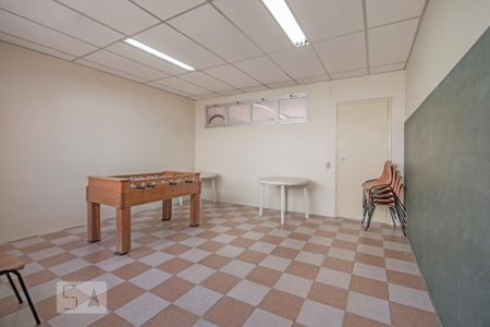 Apartamento à venda com 140m², 4 quartos e 3 vagas Apartamento à venda com 140m², 4 quartos e 3 vagasSala de jogos