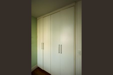 Apartamento à venda com 140m², 4 quartos e 3 vagas Apartamento à venda com 140m², 4 quartos e 3 vagasQuarto 2