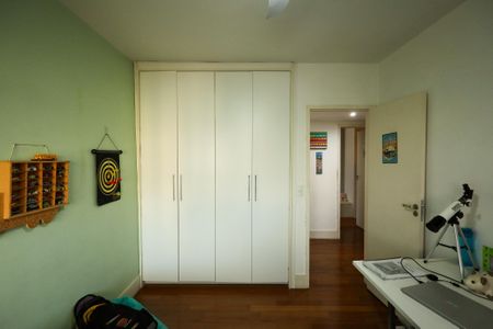 Apartamento à venda com 140m², 4 quartos e 3 vagas Apartamento à venda com 140m², 4 quartos e 3 vagasQuarto 2