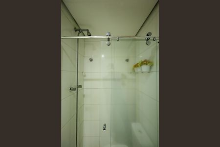 Apartamento à venda com 140m², 4 quartos e 3 vagas Apartamento à venda com 140m², 4 quartos e 3 vagasBanheiro Social 2