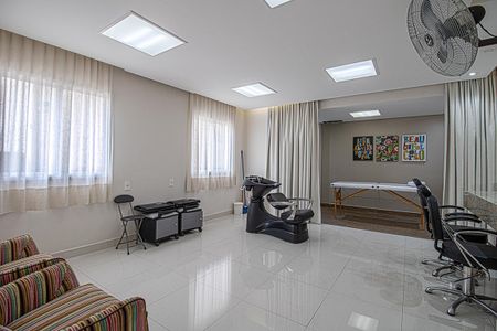 Apartamento à venda com 46m², 2 quartos e 1 vagaespaço mulher_1