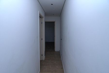 Apartamento à venda com 46m², 2 quartos e 1 vagacorredor para os cômodos_1