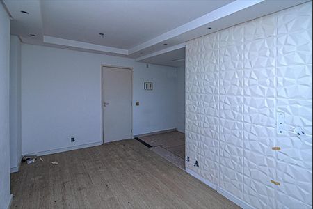 Apartamento à venda com 46m², 2 quartos e 1 vagasala_3
