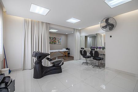 Apartamento à venda com 46m², 2 quartos e 1 vagaespaço mulher_2