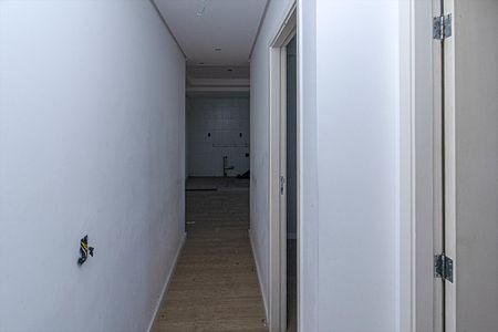 Apartamento à venda com 46m², 2 quartos e 1 vagacorredor para os cômodos_2