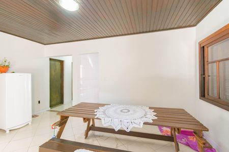 Casa à venda com 3 quartos, 118m² em Harmonia, Canoas