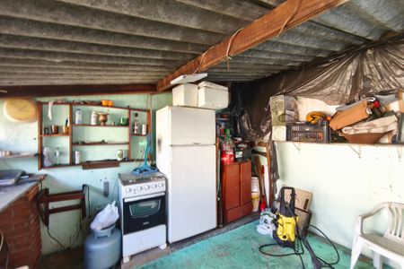 Casa à venda com 390m², 2 quartos e 2 vagasQuintal