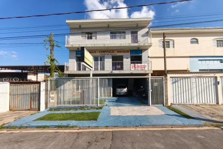 Casa à venda com 390m², 2 quartos e 2 vagasFachada