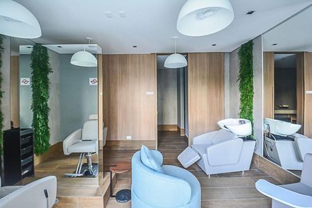 Apartamento para alugar com 61m², 2 quartos e 1 vagaÁrea comum - Salão de Beleza