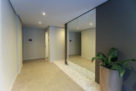 Apartamento à venda com 43m², 2 quartos e 1 vagaHall de entrada