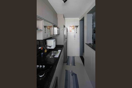 Apartamento à venda com 49m², 2 quartos e 1 vagaCozinha