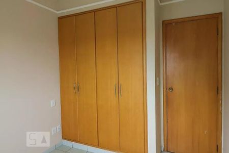 Apartamento para alugar com 65m², 2 quartos e 1 vaga Apartamento para alugar com 65m², 2 quartos e 1 vagaQuarto