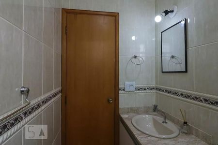 Apartamento para alugar com 65m², 2 quartos e 1 vaga Apartamento para alugar com 65m², 2 quartos e 1 vagaBanheiro