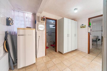 Casa à venda com 200m², 2 quartos e 2 vagasDespensa