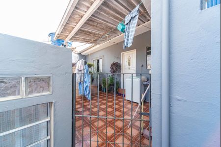 Casa à venda com 200m², 2 quartos e 2 vagasAcesso casa 2
