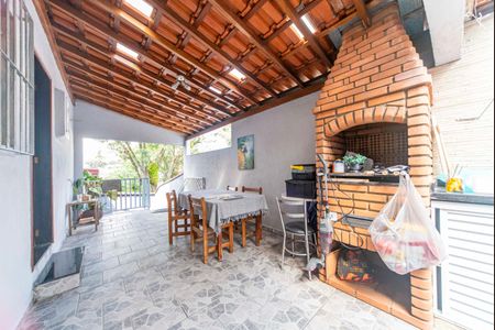 Casa à venda com 200m², 2 quartos e 2 vagasÁrea Gourmet
