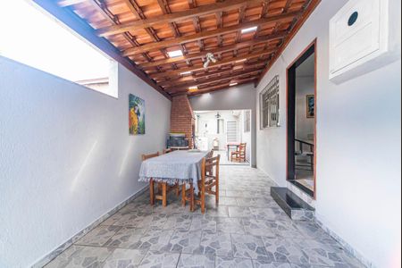Casa à venda com 200m², 2 quartos e 2 vagasÁrea Gourmet