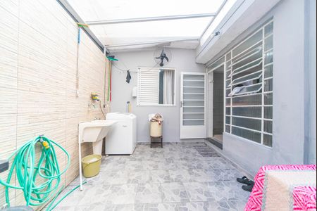 Casa à venda com 200m², 2 quartos e 2 vagasÁrea de Serviço