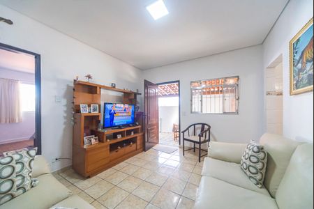 Sala de casa à venda com 2 quartos, 200m² em Parque das Nações, Santo André