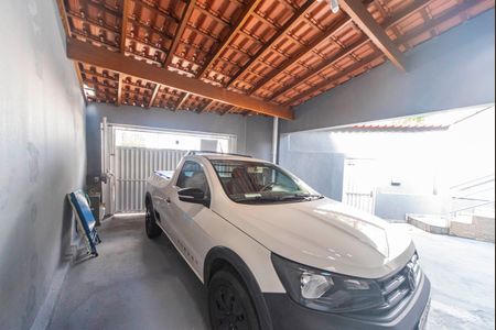 Casa à venda com 200m², 2 quartos e 2 vagasGaragem