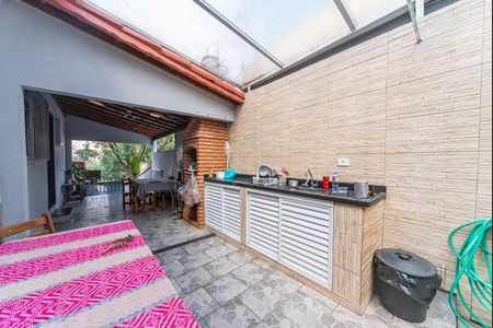 Casa à venda com 200m², 2 quartos e 2 vagasÁrea Gourmet