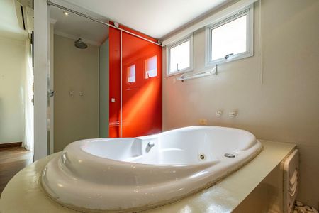 Apartamento para alugar com 128m², 2 quartos e 3 vagas Apartamento para alugar com 128m², 2 quartos e 3 vagasSuíte 1