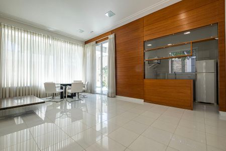 Apartamento para alugar com 128m², 2 quartos e 3 vagas Apartamento para alugar com 128m², 2 quartos e 3 vagasSalão de Festas