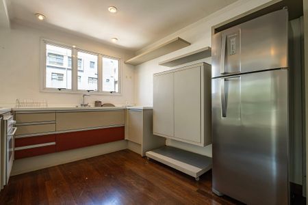 Apartamento para alugar com 128m², 2 quartos e 3 vagas Apartamento para alugar com 128m², 2 quartos e 3 vagasSala/Cozinha