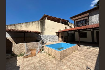 Casa à venda com 150m², 3 quartos e sem vagaPiscina