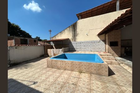 Casa à venda com 150m², 3 quartos e sem vagaPiscina