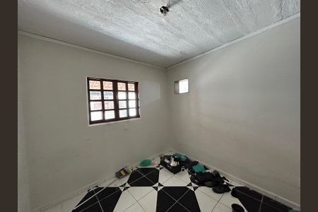 Quarto 1 de casa à venda com 3 quartos, 150m² em Vila Valqueire, Rio de Janeiro