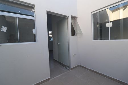 Apartamento para alugar com 60m², 2 quartos e 1 vagaÁrea de Serviço