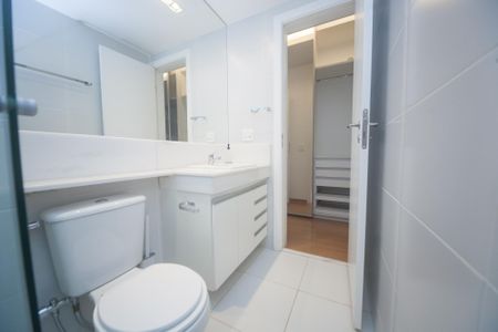 Apartamento para alugar com 77m², 2 quartos e 2 vagasBanheiro suite