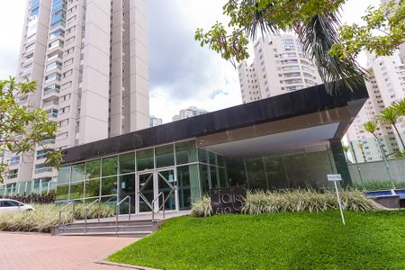 Apartamento para alugar com 77m², 2 quartos e 2 vagasFachada