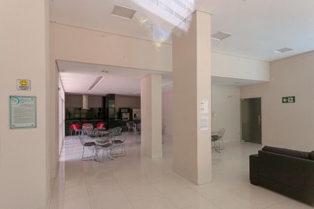 Apartamento para alugar com 77m², 2 quartos e 2 vagasÁrea comum - Salão de festas