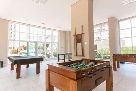 Apartamento para alugar com 77m², 2 quartos e 2 vagasÁrea comum - Salão de jogos 