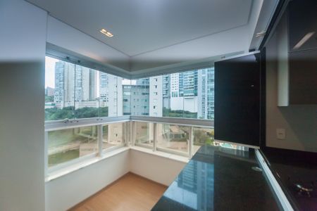 Apartamento para alugar com 77m², 2 quartos e 2 vagasVaranda da Sala