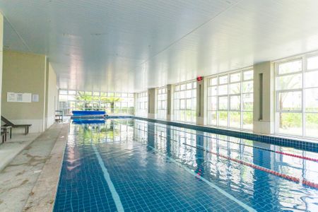 Apartamento para alugar com 77m², 2 quartos e 2 vagasÁrea comum - Piscina coberta