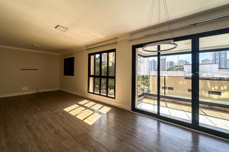 Apartamento para alugar com 186m², 3 quartos e 4 vagasSala