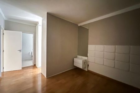 Apartamento para alugar com 186m², 3 quartos e 4 vagasSuíte 1