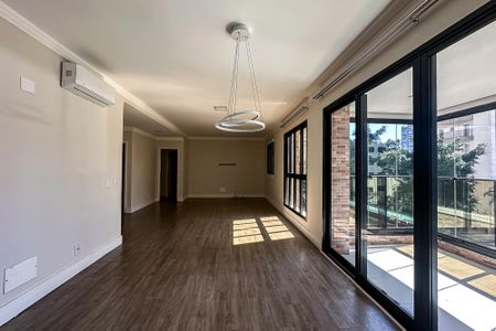 Sala de apartamento para alugar com 3 quartos, 186m² em Jardim Analia Franco, São Paulo