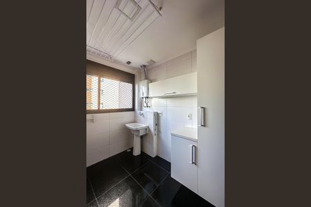 Apartamento para alugar com 186m², 3 quartos e 4 vagasÁrea de Serviço