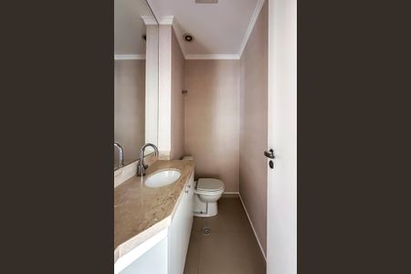 Apartamento para alugar com 186m², 3 quartos e 4 vagasLavabo